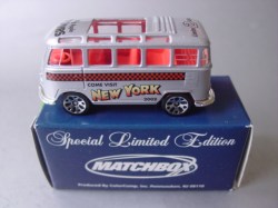 VWTransporter-ComevisitNewYork2002-BigAppleTours-silber-20230301 (1).jpg